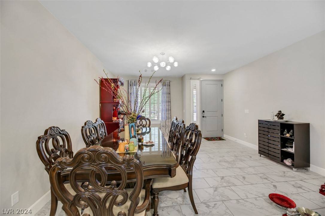 Las Vegas, NV 89139,8373 Bartholomew Park CT