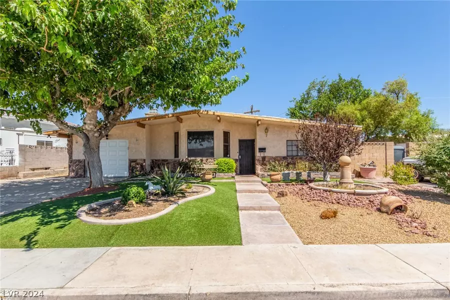 5190 Champions AVE, Las Vegas, NV 89142
