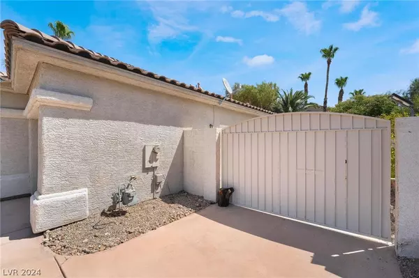 Henderson, NV 89074,1739 Sand Storm DR