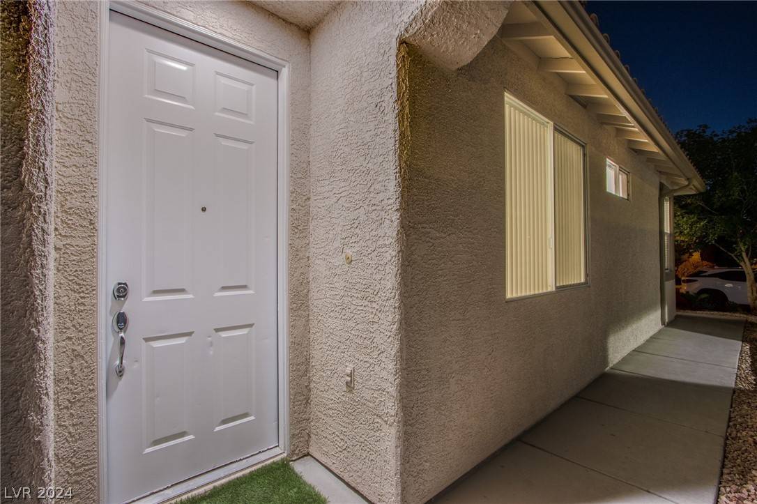 Las Vegas, NV 89117,7887 Palace Monaco AVE
