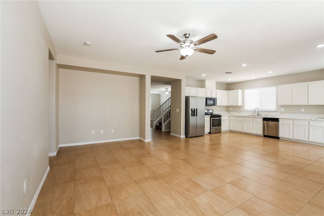 North Las Vegas, NV 89084,6728 Sugarbird CT