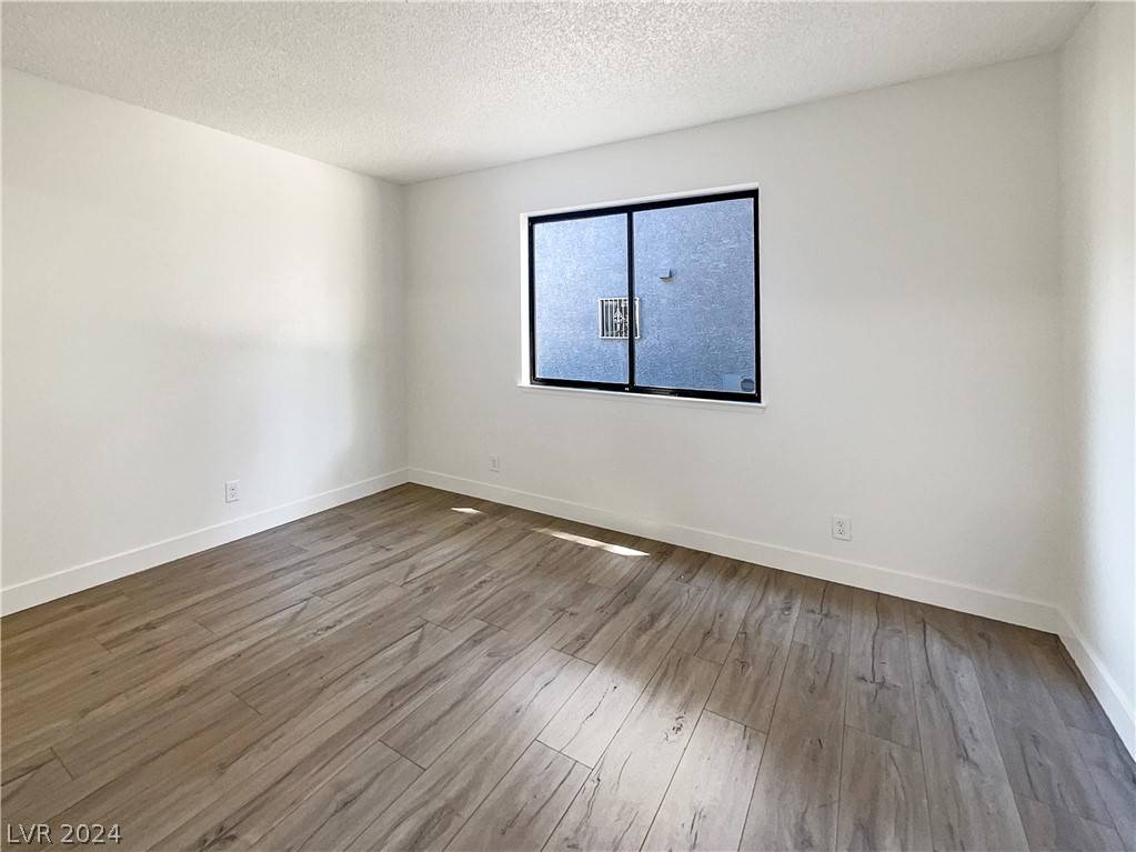 Las Vegas, NV 89119,5195 Caliente ST #71