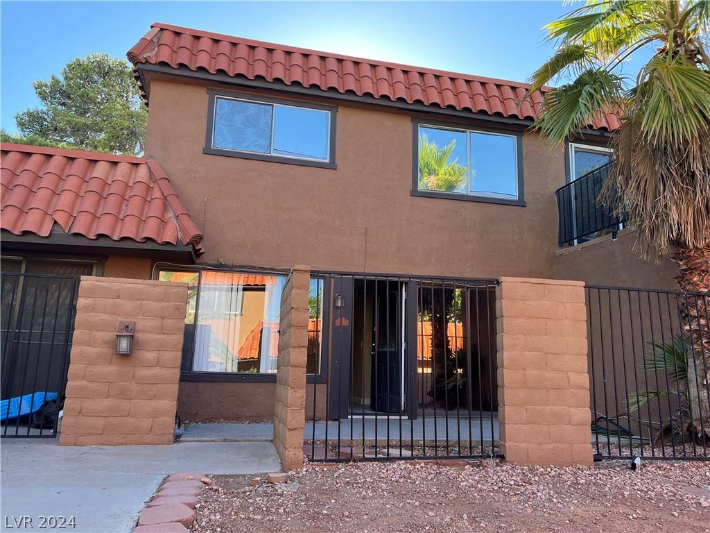 221 Brookside LN #C, Las Vegas, NV 89107