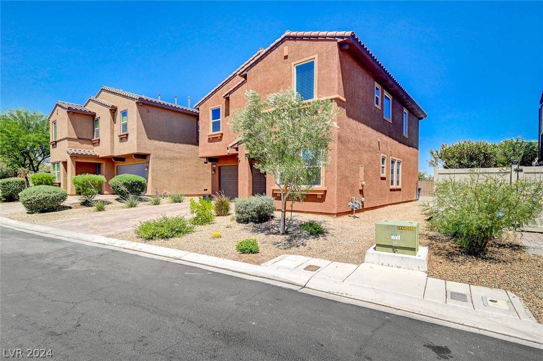 North Las Vegas, NV 89084,6852 Big Bend Ranch ST