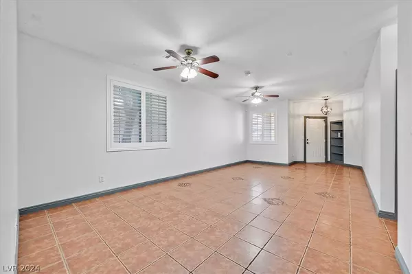 Las Vegas, NV 89110,5959 Samia CT