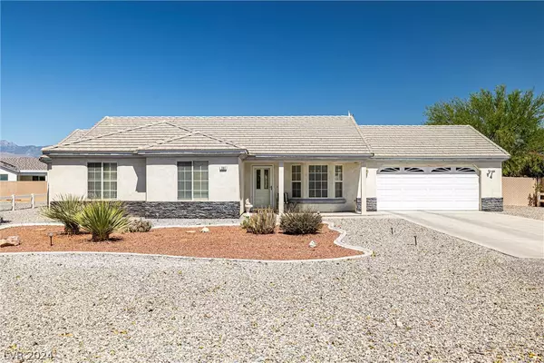 381 S Round Up CT,  Pahrump,  NV 89048