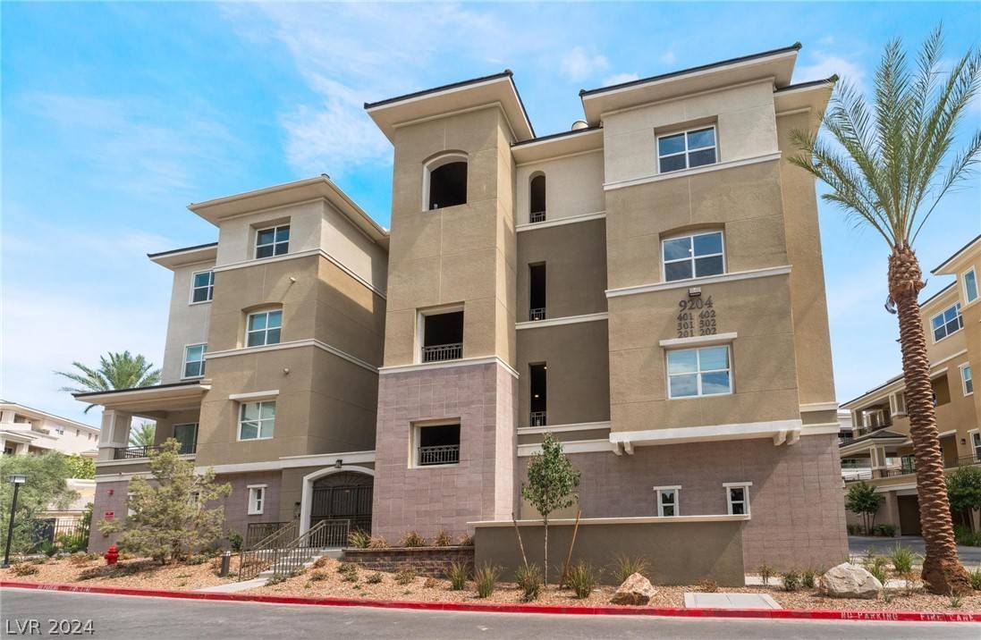 9204 Las Manaitas AVE #302, Las Vegas, NV 89144