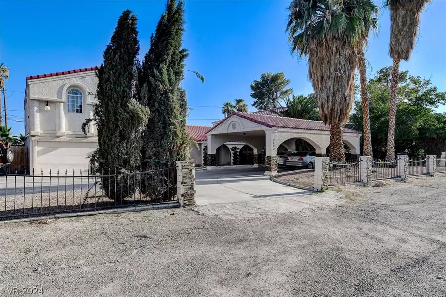 2855 N Jones BLVD, Las Vegas, NV 89108