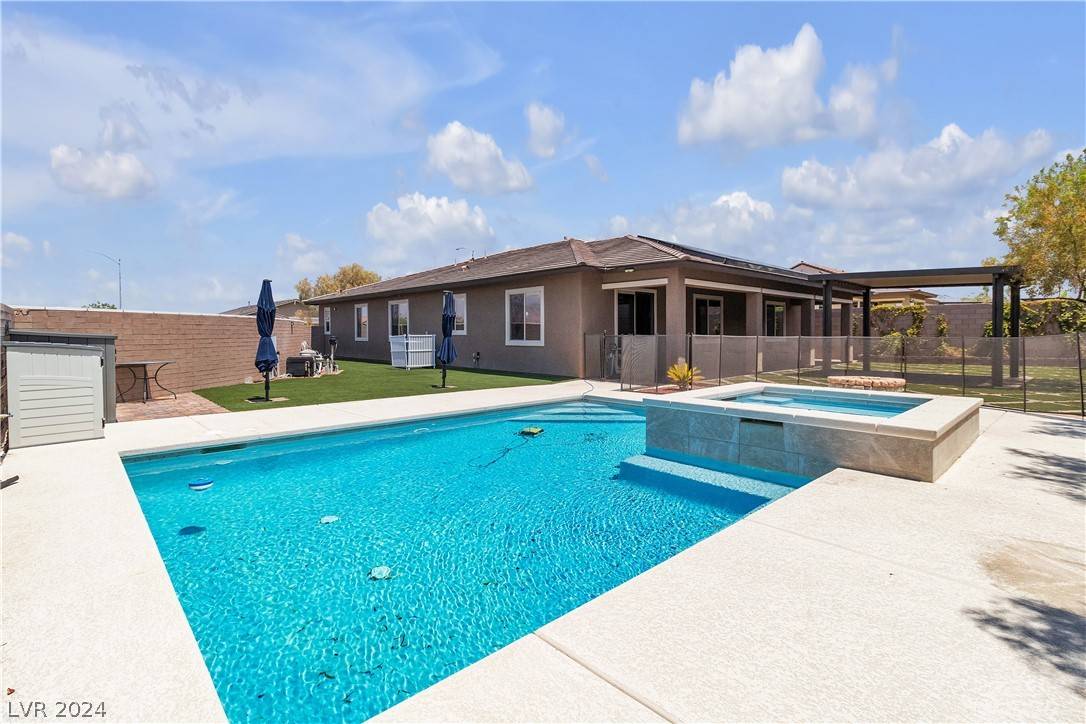 Henderson, NV 89011,411 Pulse AVE