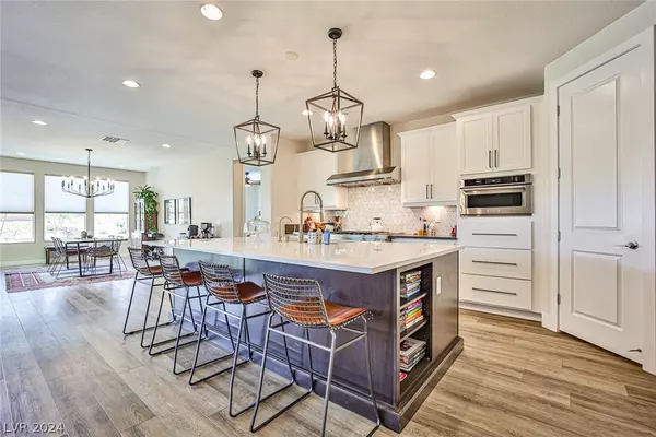 10601 Skye Arroyo AVE, Las Vegas, NV 89166