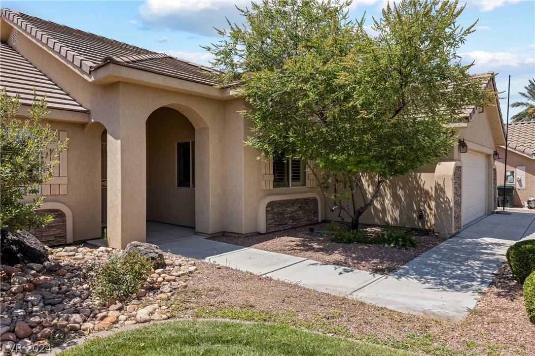 Mesquite, NV 89027,886 Falcon Glenn DR