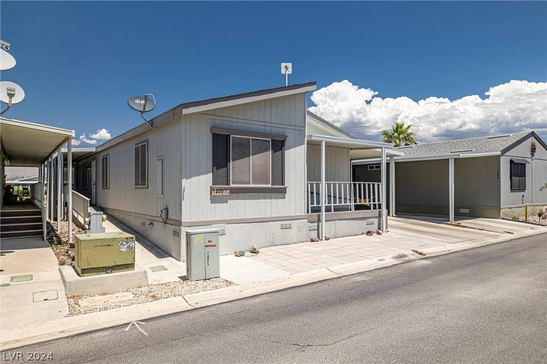 400 Montecito DR, Pahrump, NV 89048
