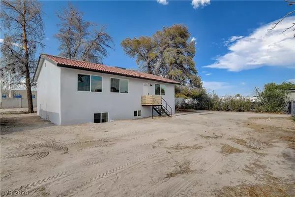 Las Vegas, NV 89119,1590 Rawhide ST