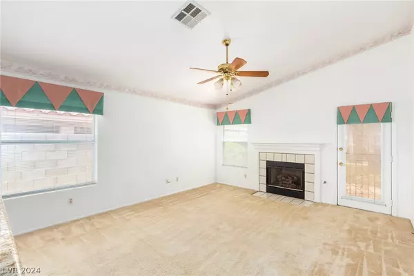 Henderson, NV 89074,1913 Altivo DR