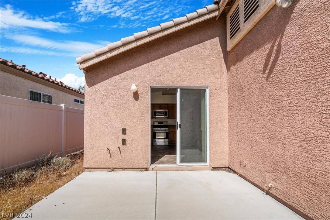 Las Vegas, NV 89149,9321 Cranesbill CT #9321