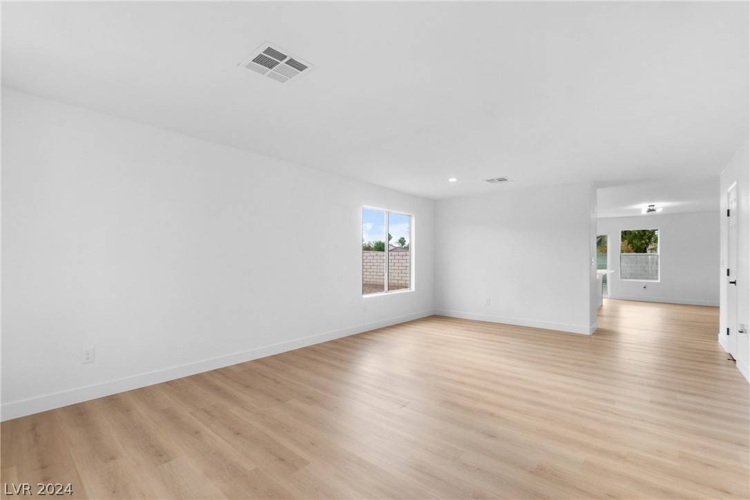 Henderson, NV 89011,736 Rising Brook DR