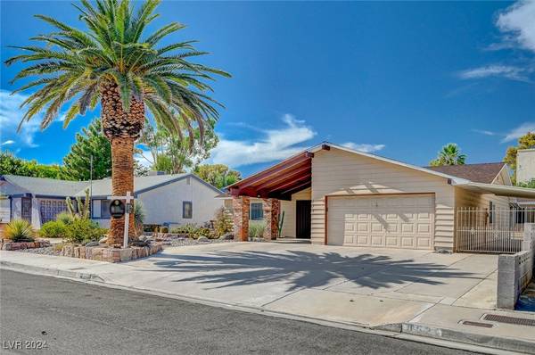 Boulder City, NV 89005,852 Armada PL