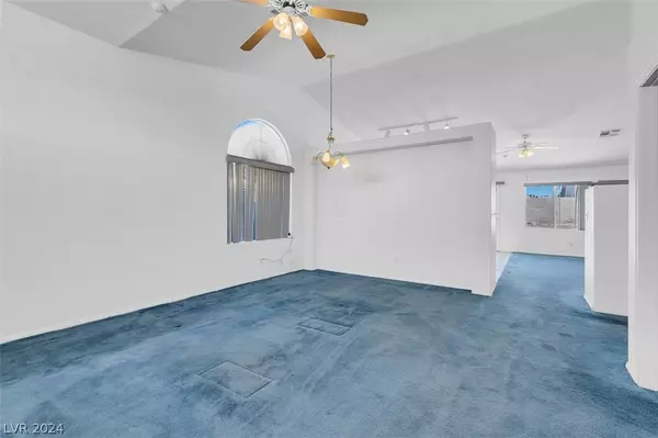 Las Vegas, NV 89110,6212 Naha Port AVE