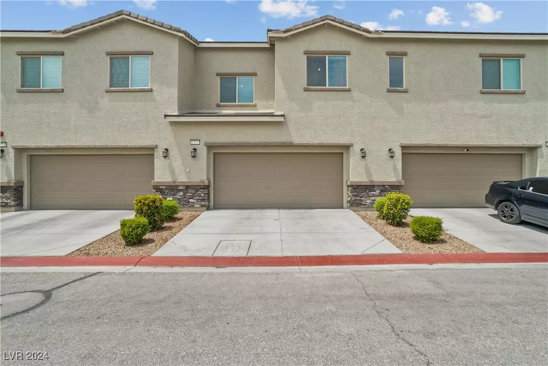 North Las Vegas, NV 89086,6529 Classic Ridge ST