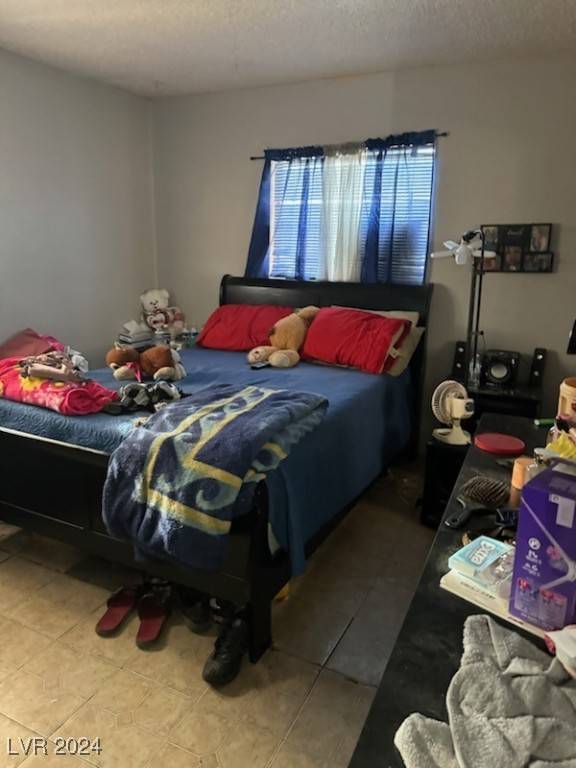 North Las Vegas, NV 89030,2412 Bassler ST