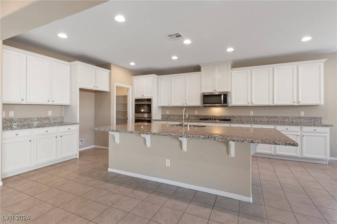 North Las Vegas, NV 89084,6520 Cool Mountain CT