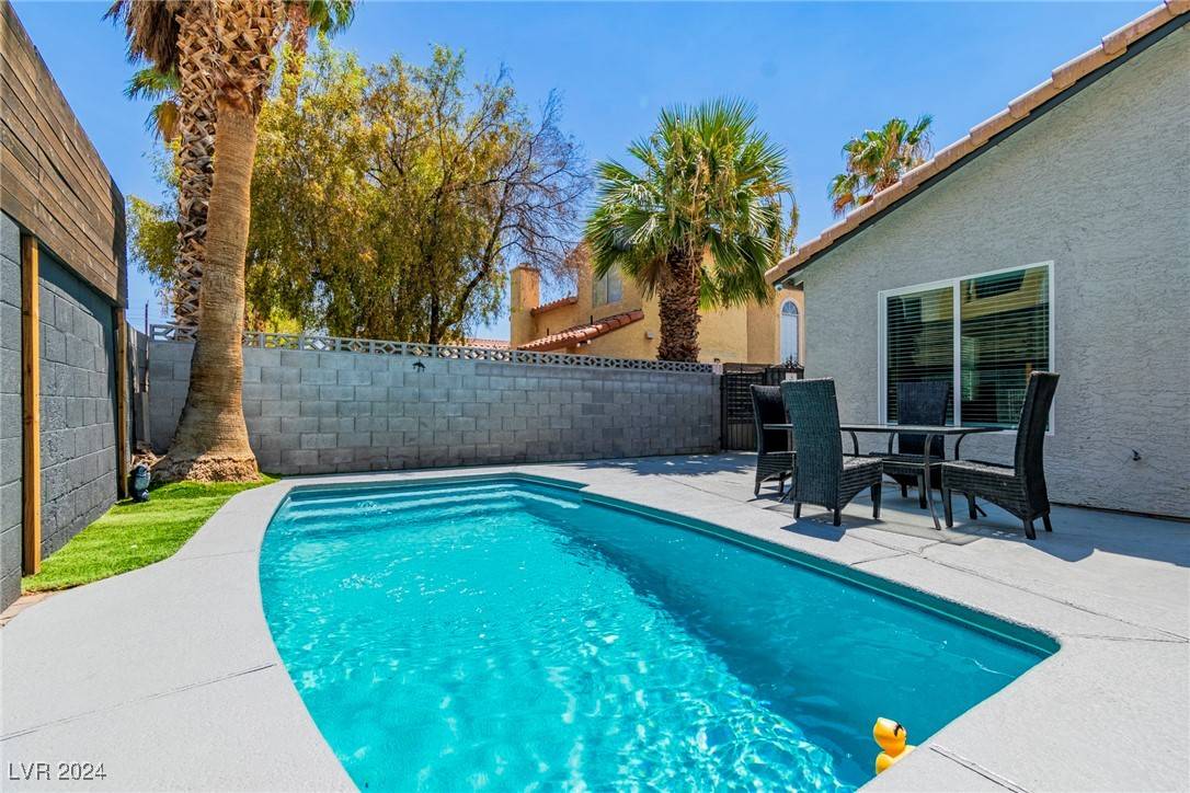 Las Vegas, NV 89142,5348 Hollow Brook AVE