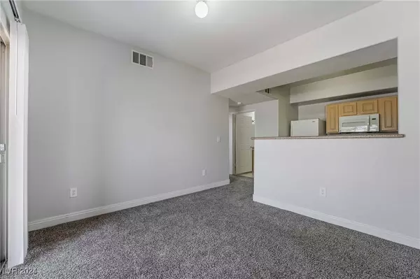 Las Vegas, NV 89113,8000 Badura AVE #1133