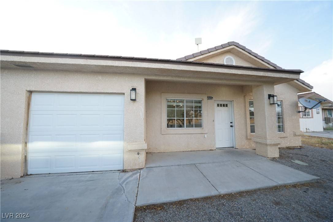 590 Mount Charleston DR #B, Pahrump, NV 89048