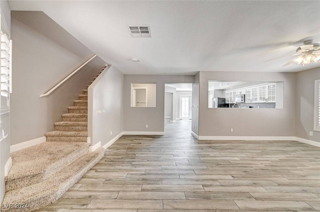Las Vegas, NV 89129,8909 Perfect Diamond CT
