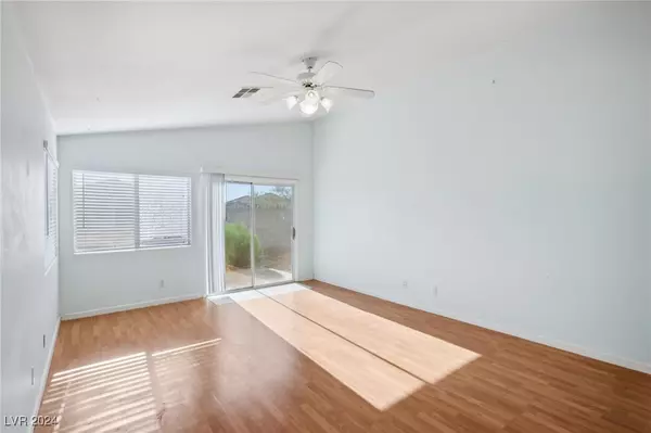 Las Vegas, NV 89129,3820 Mountain Waters ST