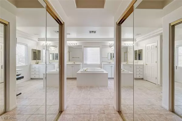 Las Vegas, NV 89135,3122 Lenoir ST