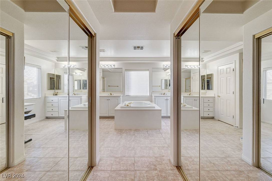 Las Vegas, NV 89135,3122 Lenoir ST