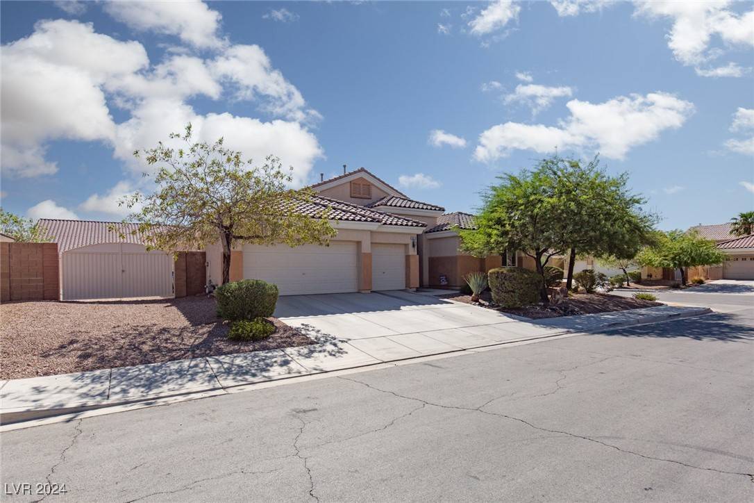 9570 Crassula Pagoda AVE, Las Vegas, NV 89139