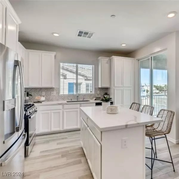 7332 N Decatur BLVD #6, Las Vegas, NV 89131