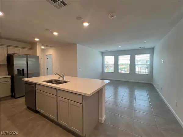 4230 Lemay ST #1 Las Vegas, NV 89115