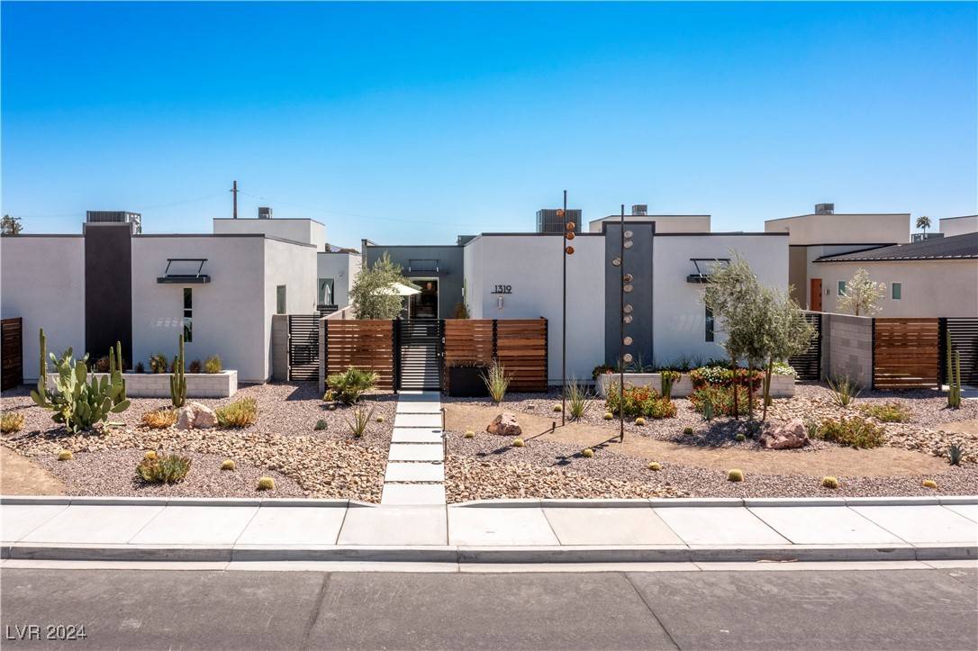 1319 S 8th ST, Las Vegas, NV 89104