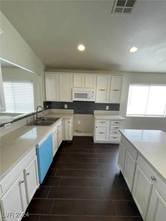 North Las Vegas, NV 89081,5713 Lawrence ST