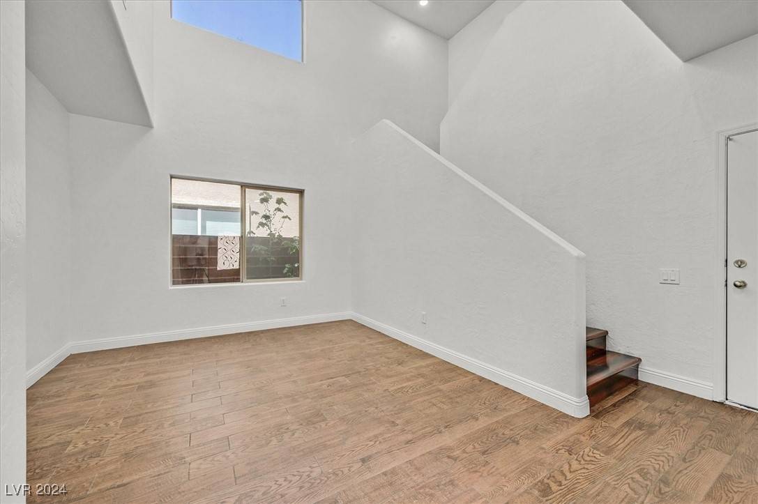 North Las Vegas, NV 89084,4445 Carrier Dove AVE