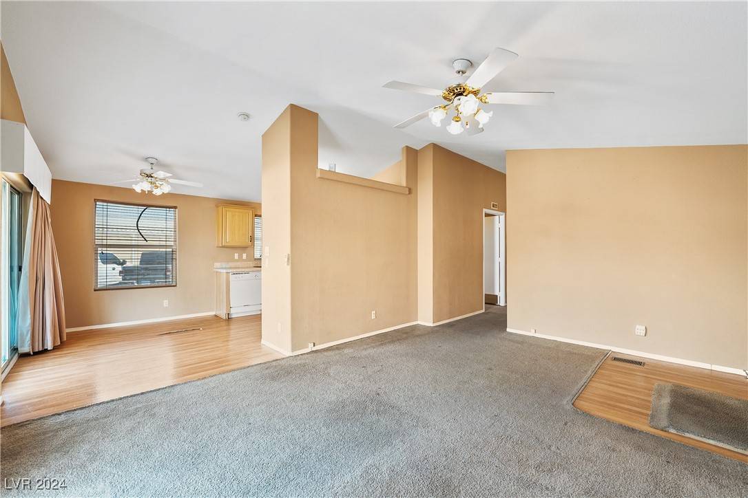 Pahrump, NV 89048,331 Montecito DR