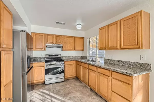 Las Vegas, NV 89110,163 Palisade AVE