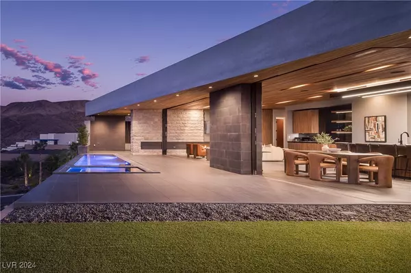 641 Dragon Peak DR, Henderson, NV 89012