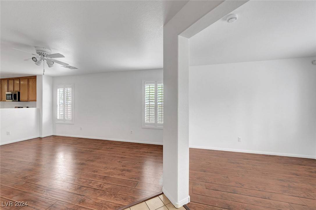 Las Vegas, NV 89183,9876 Gold Pan CT