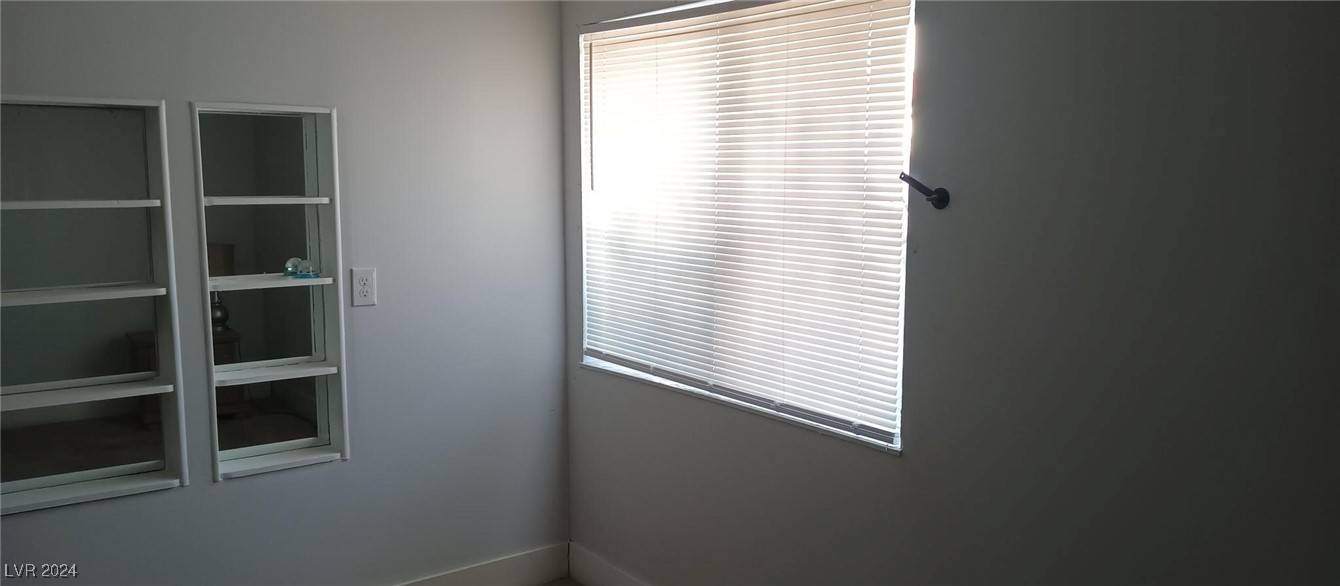 Las Vegas, NV 89169,1405 Vegas Valley DR #385