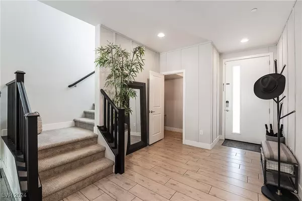 Henderson, NV 89044,2112 Ponticino ST