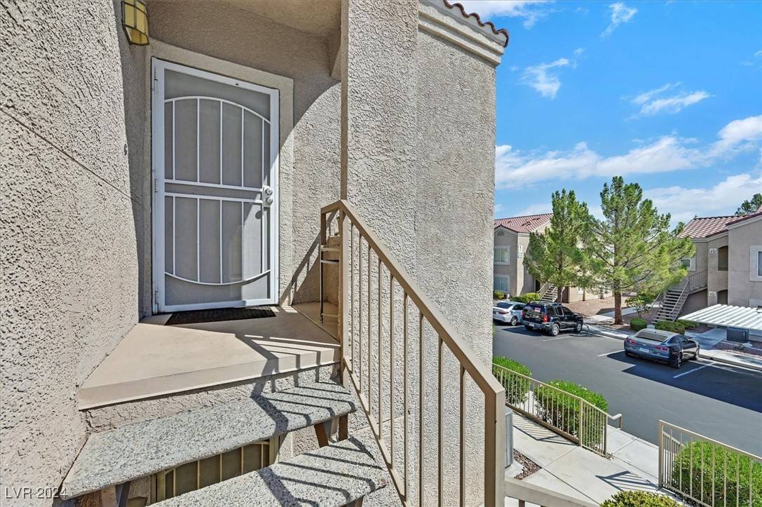 Las Vegas, NV 89147,9470 Peace WAY #214