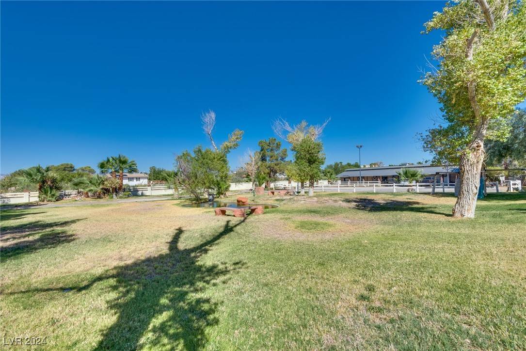 Las Vegas, NV 89123,240 E Robindale RD
