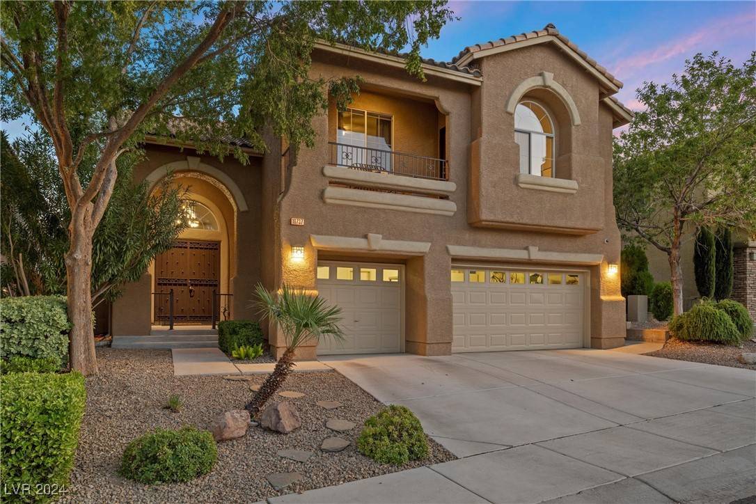 10737 Sapphire Vista AVE, Las Vegas, NV 89144