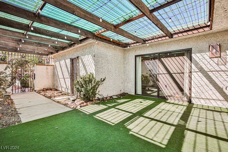 Las Vegas, NV 89121,2564 Malabar AVE