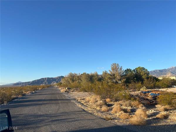 Pahrump, NV 89061,5991 Keomah ST