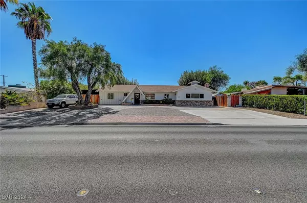 Las Vegas, NV 89102,2213 W Oakey BLVD